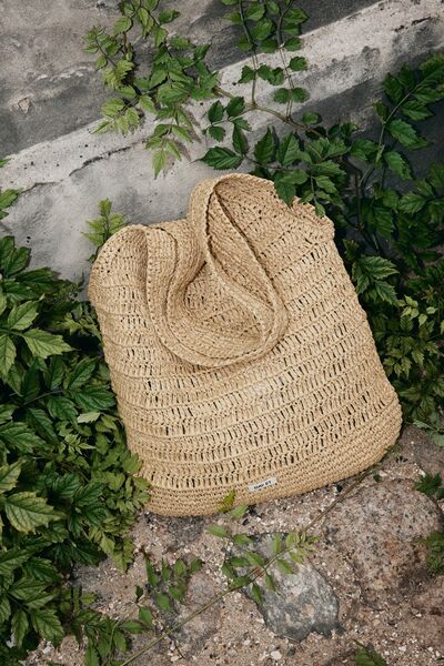 Crochet tote, coriander beige
