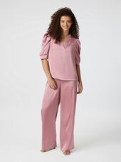 Roella heavy sateen blouse, evening rose