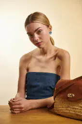 Flower small earrings, pearl blue