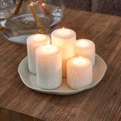 RM monogram pillar candle 9,5x15, white