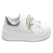 Sneakers with pearl bow, silver