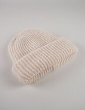 Adalyn beanie, full cream