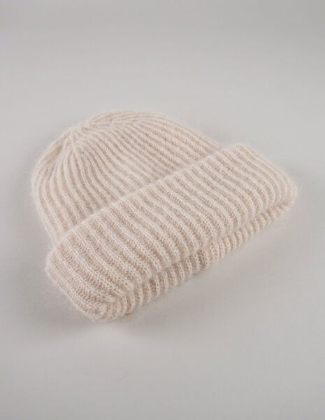 Adalyn beanie, full cream