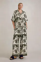 Pants with Toile De Jouy print, green