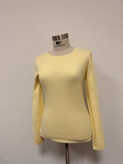 Estheme Round neck fitted knit, Pale yellow