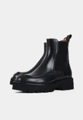 Riva, black
