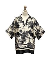 Blouse with Toile De Jouy print, black