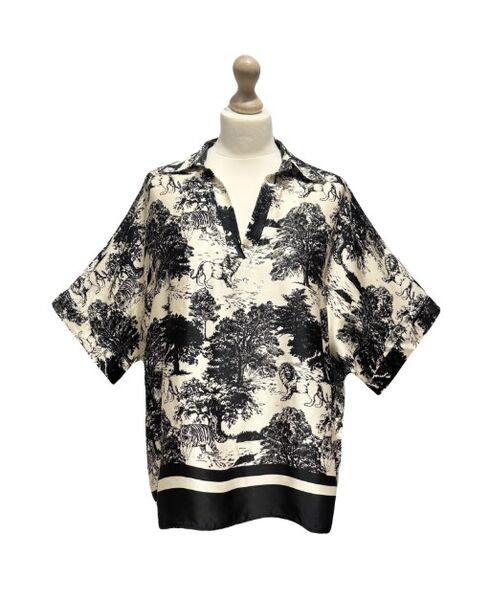 Blouse with Toile De Jouy print, black