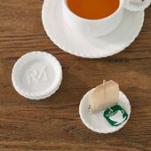 Elegant twist tea tip