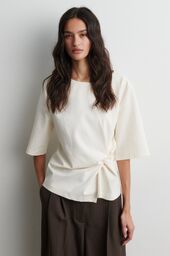 Arkai drape tee, eggnog
