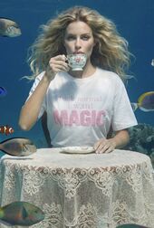 I want magic t-shirt, white