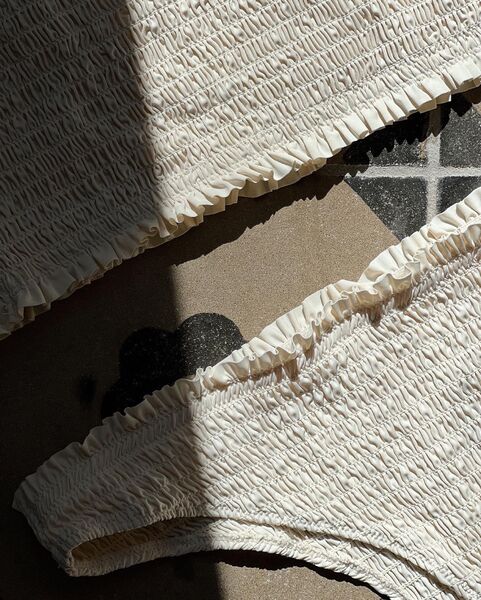 Skin lobster bikini brief, ivory