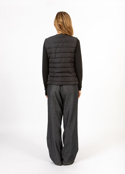 Asta quilted vest, black