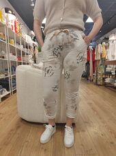 Housut kukkakuviolla, valkoinen