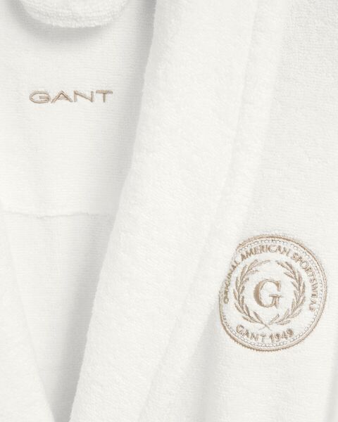 Crest robe, white