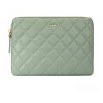Leather quilted pouch medium, milieu green