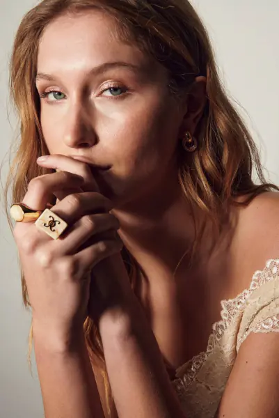 Claude earrings, silver