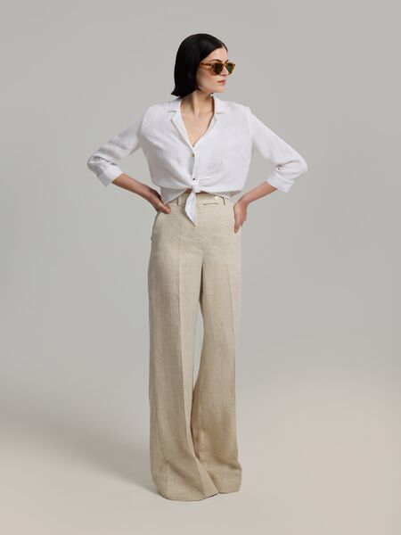 Ivailo pusero, valkoinen