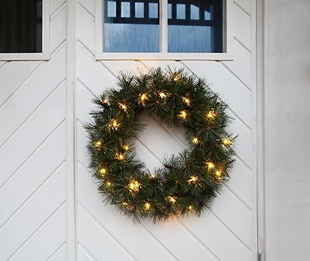 Russian pine -kranssi 50cm