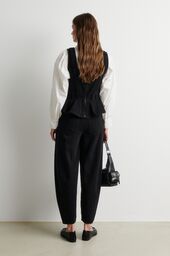 Loana denim barrel jeans, black