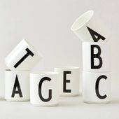 Personal porcelain cup, white