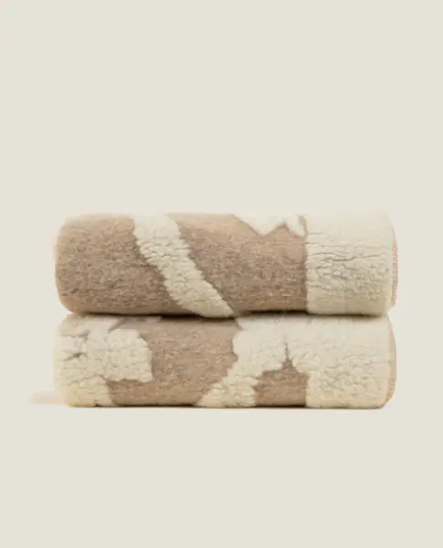 Boiled wool throw 150x190, old style creme