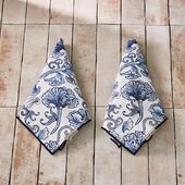 Floral island print napkin 2 pieces