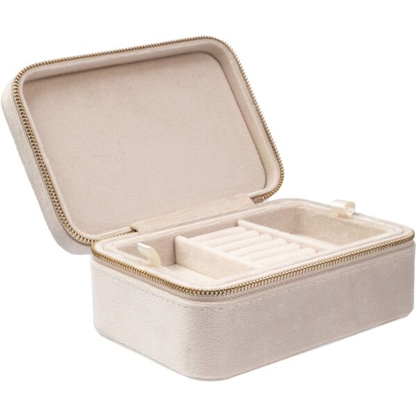 Velvet jewellery box, sand