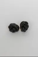 Carrie studs, black