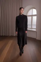 Karlea long sleeve mock neck sweater, black