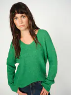 Thora v-neck knit, amazon