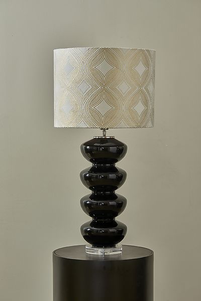 Beaugrand lamp base, black