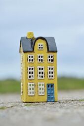 Talolyhty Nyhavn 20,5cm, yellow