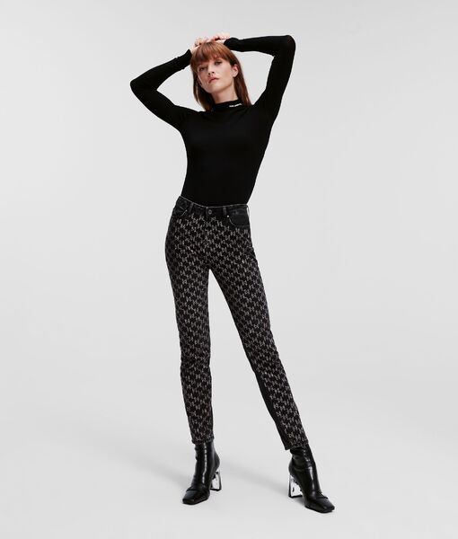 Classic turtle neck, black