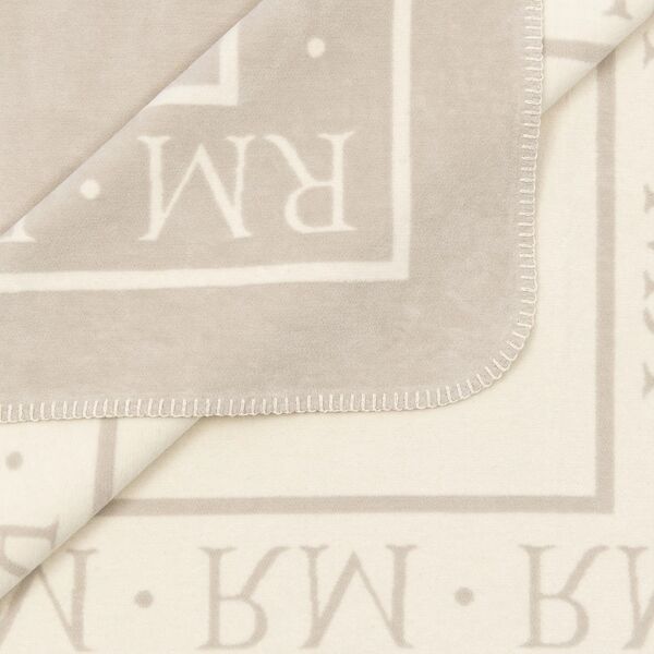 RM logo throw 180X150