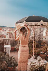 Viana, midnight black