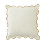 Cushion scalloped 45x45, white/beige