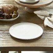 Elegant twist dinner plate