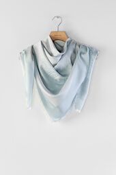 Capri scarf 140x140, sky