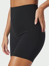 Nixie seamless shorts, black