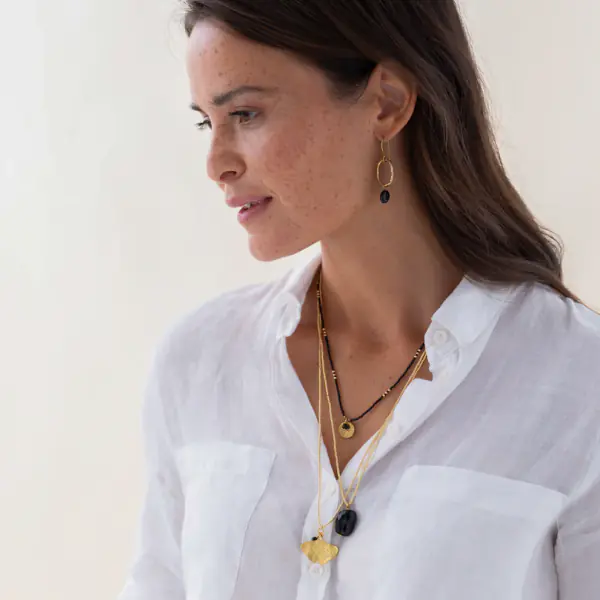 Calm black onyx necklace