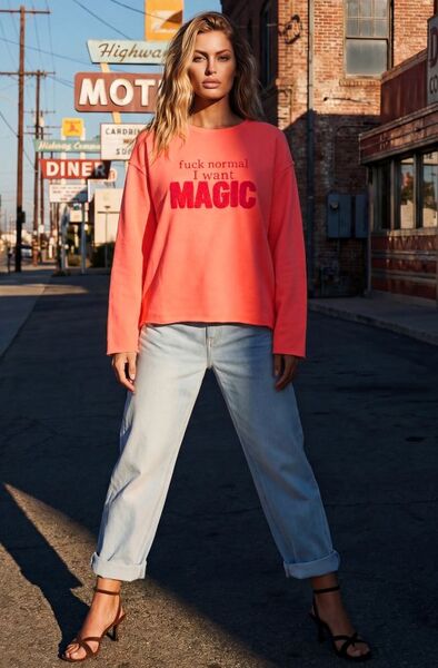 I want magic sweater, orange