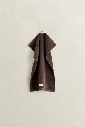 Premium towel 30x50, deep brown