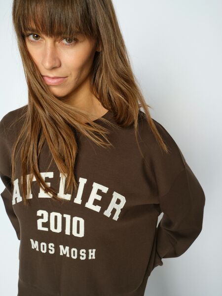 Nima sweatshirt, delicious