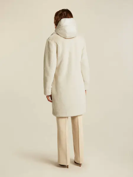 Saar coat, moonstone