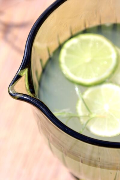 Saint-Émilion jug, olive