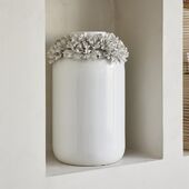 Flourishing vase tall