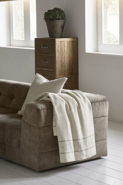 RM logo throw 180X150