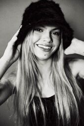 Anais bucket hat, black
