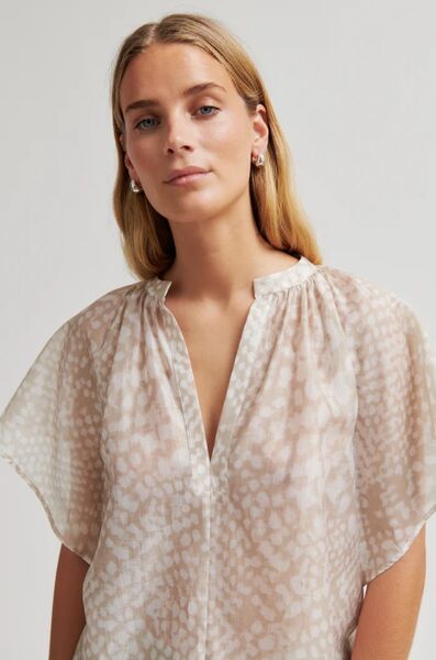 Shades blouse, plaza taupe